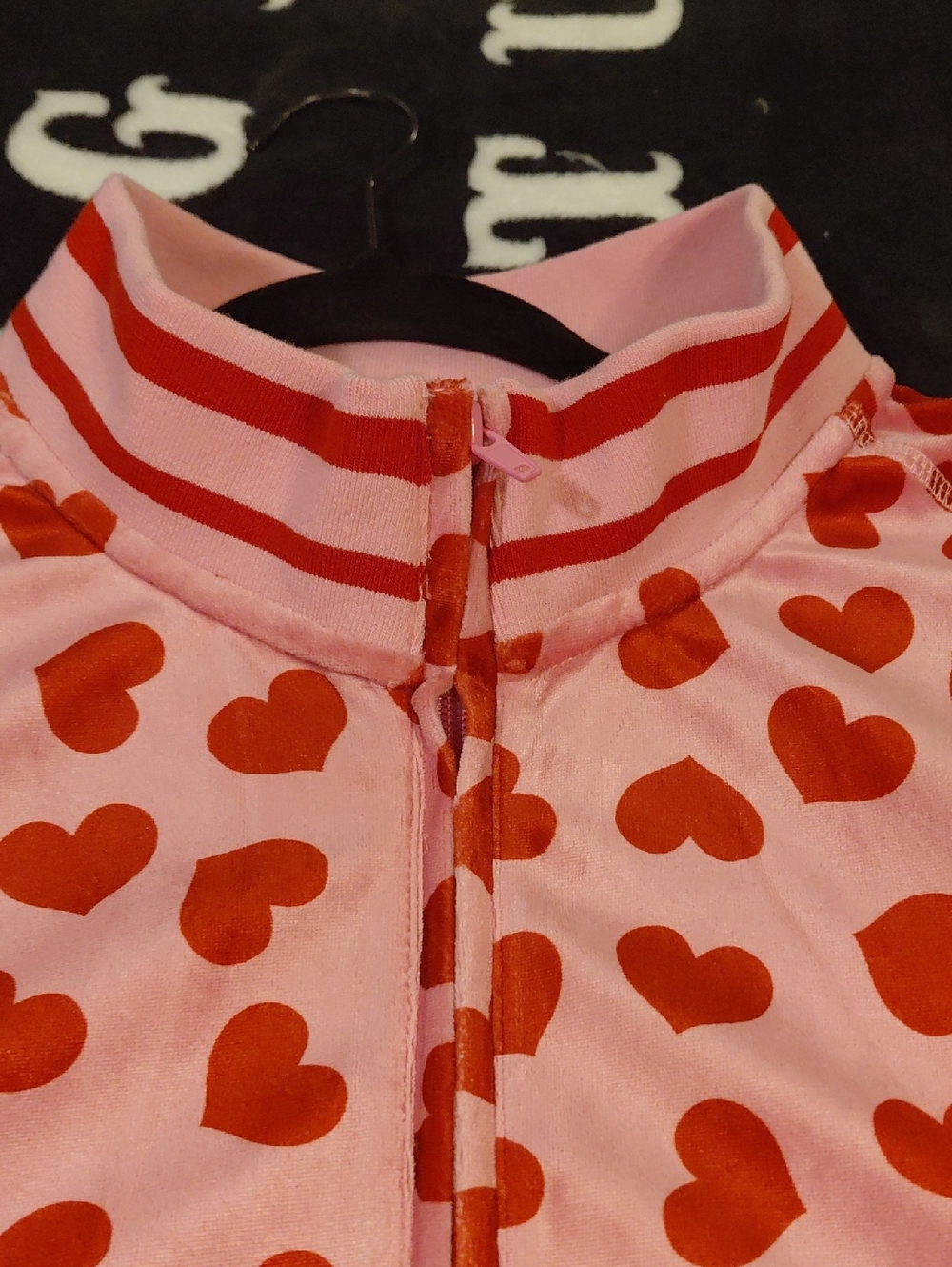 DOLLSKILL 1X Sugar Thrillz Pink Jacket & Skirt Set with Red Hearts - Picture 13 of 16
